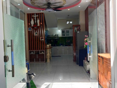 Nhà 3 tầng nở hậu hẻm 2,5m đường Dương Bá Trạc P. Chánh Hưng Giá 5,25 tỷ TL