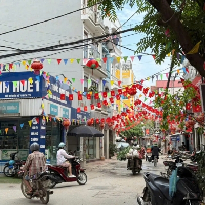 BÁN NHÀ MỚI TRUNG KIÊN BTL 5 TẦNG 36M2, Ô TÔ ĐỖ CỔNG CHỈ HƠN 5 TỶ