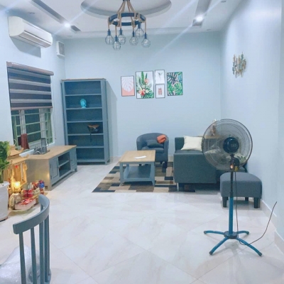 Hàng hiếm! Bán nhà Hàng Chuối, 40m2, mặt tiền 4.5m, nhỉnh 14 tỷ, ngõ rộng thoáng