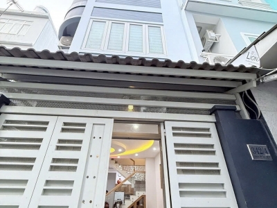 Bán nhà căn góc trung tâm quận 3, cách mạng tháng tám giá 11.8 tỷ