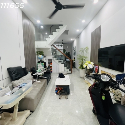 BÁN NHÀ SIÊU PHẨM ĐẸP FULL NỘI THẤT XỊN- NGUYỄN VĂN CỪ- P. CẦU KHO- VÀI BƯỚC CHÂN RA MẶT TIỀN - 3 TẦNG 4PN - 50M2. MT 4