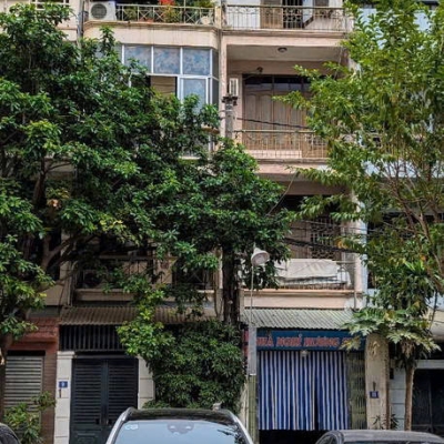 BÁN NHÀ HÀO NAM. 50M2 4 TẦNG GIÁ 17 TỶ-  MẶT NGÕ TO NHƯ MẶT PHỐ- SAU QUY HOẠCH ĐƯỜNG 30M.