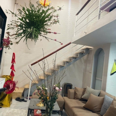 Bán nhà phố Trương Định, mặt ngõ, 15m ra mặt phố, DT 27m2, 5,85 tỷ