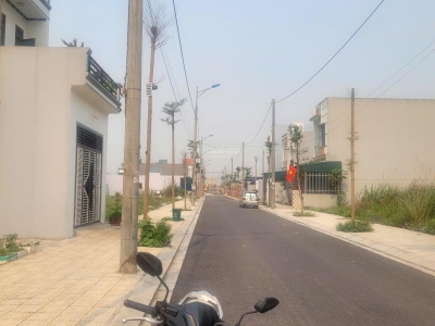 Sổ đỏ chính chủ bán đất Tổ 5, phường Thanh Tuyền 90m2, giá 2,2 tỷ. LH 0843 646 868