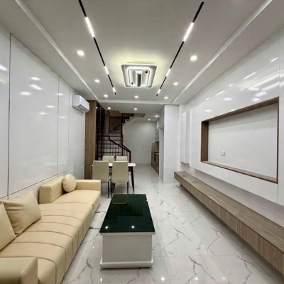 hoàng hoa thám 36m x5 tầng 10,9 tỷ nhà mới,gần phố,gần hồ tây