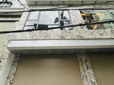 Bán nhà 7T gara thang máy ngõ 174 Ngọc Thuỵ, mới tinh, ngõ thông hơn 11 tỷ còn tl. LH 0936123469