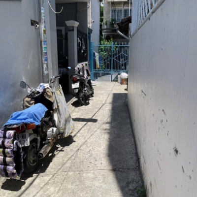 Bán nhà hẻm Nguyễn Hữu Huân giá rẻ