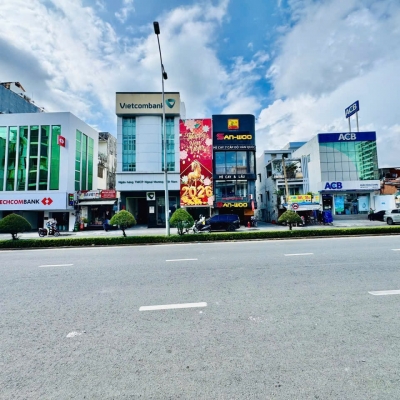 Nhà MT 641 Xô Viết Nghệ Tĩnh, Phường 26, Bình Thạnh, MT 30m, 3,55x13m, Cn 42,5 m2, trệt 3 lầu, ST, Lầu 1 suốt, 6PN Full nội thất, Thu nhập 45tr/tháng, 15,8 tỷ TL