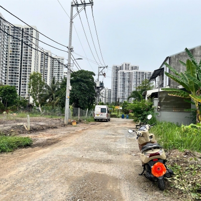 Lô đất 54m² đường số 27, Long Thạnh Mỹ – Đối diện Vinhomes, SHR, chỉ 3.3 tỷ