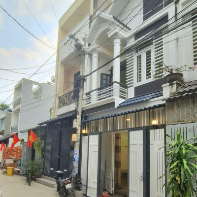 Lên sóng nhà mới shr hc, ngay hẻm 109 TX22 sát chợ Minh Phát