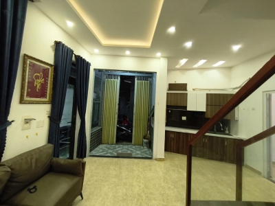 ♪ Hoàng Diệu, 50m2 3 tầng 3PN rộng WC trong, sân thượng trước-sau, ở ngay  3.xx tỷ