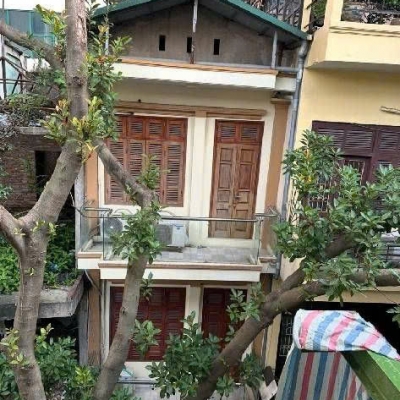 Lò đúc bán 50M tặng nhà 3 tầng gần phố hai bà trưng