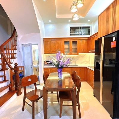 ???? Nhà Đẹp Nghĩa Đô – 40m² – 2 Thoáng – Sổ Vuông – Ngõ Ô Tô Tránh – Chỉ 11,5 Tỷ