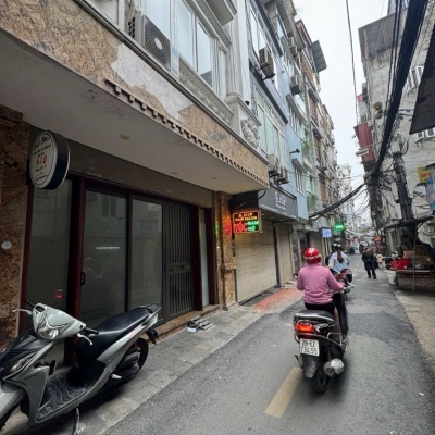 ???? BÁN MẶT PHỐ ĐÊ LA THÀNH - Ô TÔ ĐỖ CỬA- MẶT TIỀN KHỦNG KD ĐA DẠNG