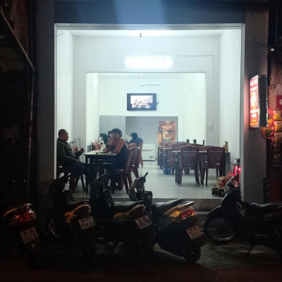 Cần sang nhượng nhanh quán ăn mặt phố Bạch Đằng, Hai Bà Trưng, Hà Nội.