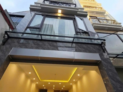 NHÀ RIÊNG 6 TẦNG THANG MÁY_ XUÂN ĐỈNH/SÁT NGOẠI GIAO ĐOÀN/ CV HÒA BÌNH- DT 36M2x 6 TẦNG- MẶT NGÕ THÔNG- HƠN 8 TỶ