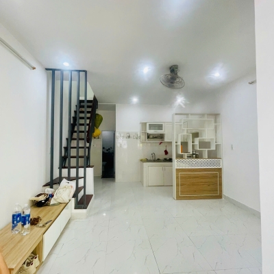 ♪ Kiệt Hoàng Diệu gần Nguyễn Văn Linh, 35m2, 2 tầng 3PN, 2WC, sạch đẹp ở ngay 2.xx  tỷ
