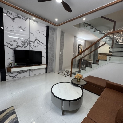 ► Nhà kiệt rộng Nguyễn Văn Linh, 47m2, 2 tầng đẹp ở ngay, nhỉnh 4 tỷ
