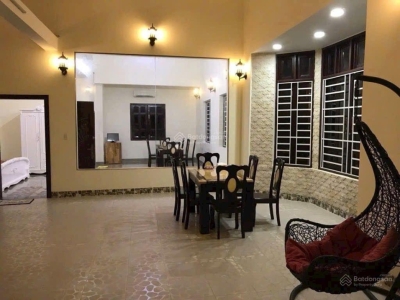 Nhà Đất Quận 8 180m² Vị Trí Đẹp Đối Diện Bến Xe Q8