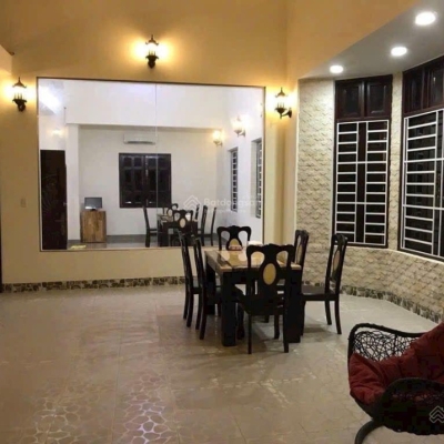 Nhà Đất Quận 8 180m² Vị Trí Đẹp Đối Diện Bến Xe Q8
