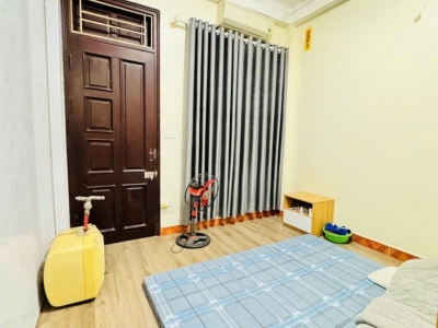 Bán nhà trung tâm Bồ đề -50m -5 tầng -oto bé -ngõ cực nông-nhỉnh 9 tỷ