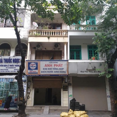 Cho thuê tầng 1 nhà mặt phố Lê Quý Đôn, phường Hai Bà Trưng, Hà Nội, DT 44,5m2