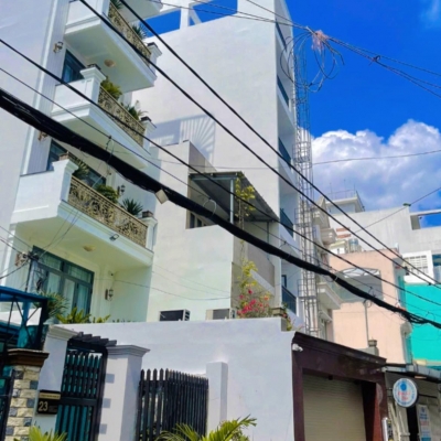 BÁN NHÀ MẶT TIỀN - 7 TẦNG ĐÚC - THANG MÁY CẢM ỨNG - SMART HOME FULL NỘI THẤT ???? Chỉ 17.8 TỶ - Nhà mới 100% - Trang bị như khách sạn 5 sao!
⸻