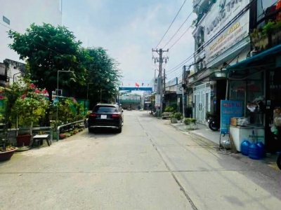 DÒNG TIỀN HƠN 1 TỶ/NĂM – CHDV 5 TẦNG CÓ CHỖ THANG MÁY – 10×17 – GIÁ MỀM 16.X