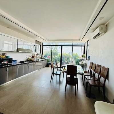 Bán nhà mặt phố Trần Đại Nghĩa, 75m2, 6 tầng thang máy, mặt tiền 11.5m, 66.8 tỷ, vỉa hè, ô tô tránh, kinh doanh đỉnh