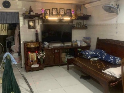Cần tiền bán nhanh nhà tại đường Bến Vân Đồn, Quận 4, TP.HCM, DT 107,6m2, giá 10ty( TL )
