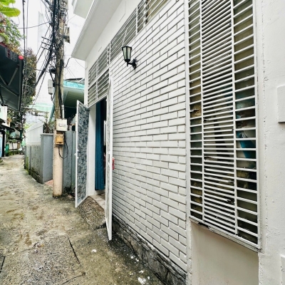 ► Gần MT Phan Thanh, kiệt thông, 41m2, gác lửng sạch sẽ, 2PN, 3.35 tỷ