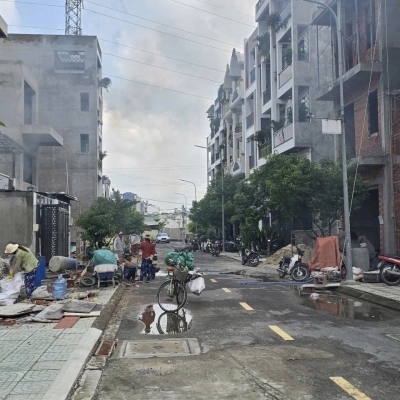 Đất lớn 6x28m, đường 12m, khu Đồng Bộ Cao Cấp, Thạnh Xuân 21 gần Picity