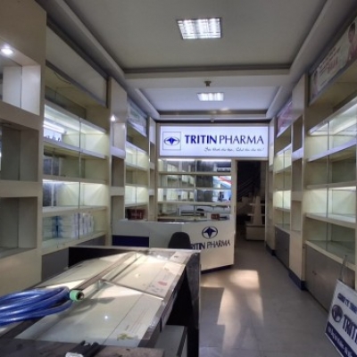 Bán nhà mặt tiền đường Ông Ich Khiêm - Thanh Khê, 98m, 3 tầng, giá hơn 17 tỷ.