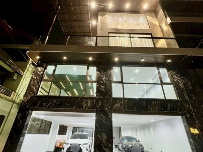 Siêu phẩm Nguyễn Sơn, 2 mặt ôtô tránh, 150m x 7tầng, MT 10m, thang máy, bể bơi, full nội thất Luxury