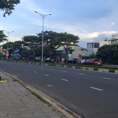 NHÀ 3 TẦNG – MẶT TIỀN VÕ CHÍ CÔNG – 281M² – GIÁ CHỈ 27 TỶ (CHƯA ĐẾN 100TR/M²)