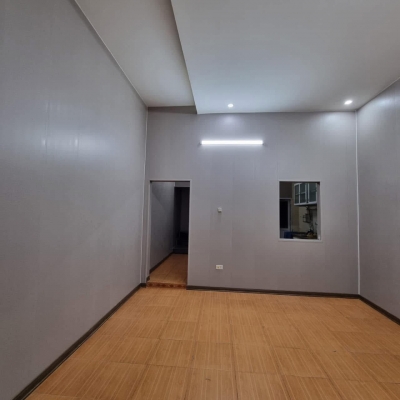 Cho thuê nhà Ngô Tất Tố, 35 m2*2,5 tầng 2pn, 8 triệu