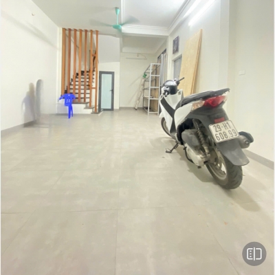 Cho thuê nhà ngõ 42 Thịnh Liệt, 45m2 x 4.5 tầng, 3PN, 14 Triệu/tháng