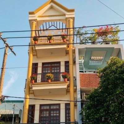 CHO THUÊ NHÀ KINH DOANH 1 TRỆT 3 LẦU, SÂN THƯỢNG, 5PN- MẶT TIỀN ĐƯỜNG TRẦN THỊ TRỌNG, P. 15, TÂN BÌNH