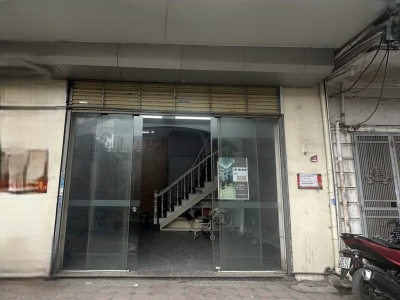 Cho thuê MBKD Đặng Tiến Đông, ngay sát hồ Hoàn Cầu 70m2 (t1,2) 12 Triệu Spa, Nail, KD on