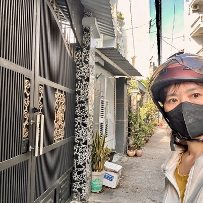 VÍP NHA NHÀ NẰM NGAY TRUNG TÂM MÀ GẦN TRƯỜNG HỌC NỮA -XE HƠI LẠI TỚI CỬA NHÀ- QUÁ VIP - THÔNG RA  TÔN THẤT THUYẾT, KHÁNH HỘI , HOÀNG DIỆU