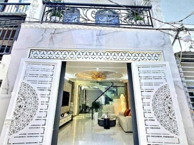 Cần bán nhà phố  vừa hoàn thiện  giá thấp