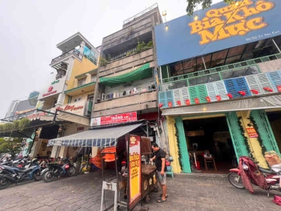 BÁN NHÀ 2 MẶT TIỀN THƯƠNG HIỆU Đ.VÕ VĂN KIỆT & NGUYỄN THÁI HỌC, QUẬN 1 - DT ĐẸP 4,7M*21M VUÔNG VỨC - VỊ TRÍ KD ĐA NGÀNH SIÊU ĐỈNH - 0938676685 GIANG GIANG