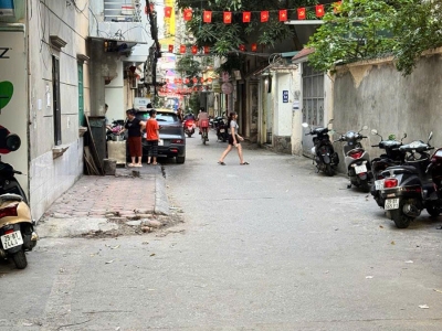 Phân lô,ô tô vào nhà,phù hợp xây tòa văn phòng,kinh doanh đỉnh, Thái Hà,Đống Đa 145m2, mt 6,15, nhinh 37 tỷ
