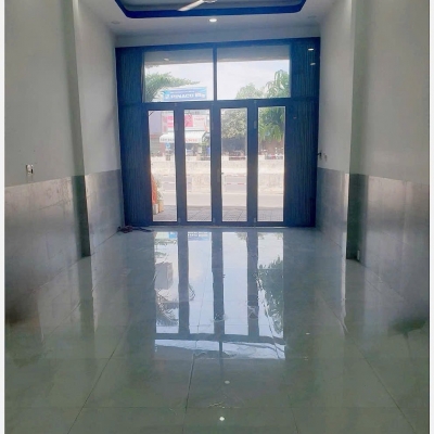 BÁN NHÀ 2 TẦNG KINH DOANH MẶT TIỀN ĐƯỜNG NGUYỄN TẤT THÀNH