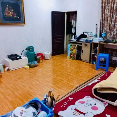 Cho thuê nhà ngõ ô tô Văn Hương, 4 tầng x 40m2, 3 ngủ, 3 vệ sinh 10 Triệu/th