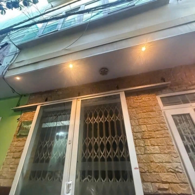 ♪ Nhà gần Mặt Tiền Núi Thành, 27m2, 3 tầng đúc, 2.x tỷ