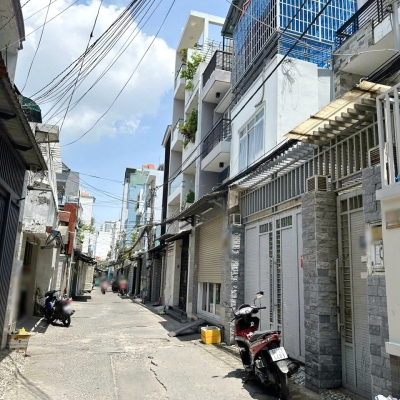 Nhà nát hẻm thẳng 5m 65m2 nở hậu Dương Bá Trạc P1Q8 P.Chánh Hưng