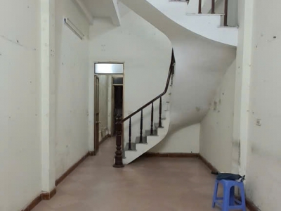 Ngõ 1295 Giải Phóng 45m2 x 3 tầng, 3 ngủ, 3 wc, 11 Triệu/tháng VP, KD online, ở gđ