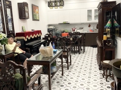 Bán nhà mặt phố Xã Đàn, 240m2, 4 tầng, mặt tiền 6.5m, 166.5 tỷ, kinh doanh đỉnh