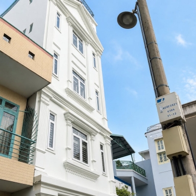 BÁN TOÀ NHÀ CHDV 5 TẦNG ÂU CƠ, TÂN PHÚ – 101M² (5.7X19) – DOANH THU ĐỀU ĐẶN 80 TR/THÁNG